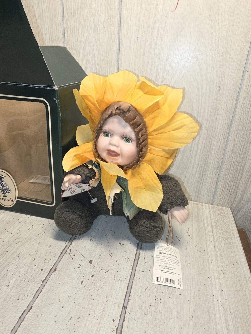 Vtg Geppeddo Sophie Sunflower 9" Plush Doll Porcelain Face Cuddle Kids NWT